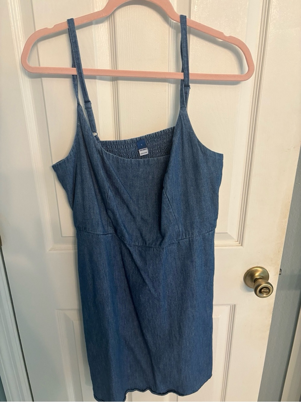 Old Navy Chambray Denim Sundress Large Smocked Back Pockets